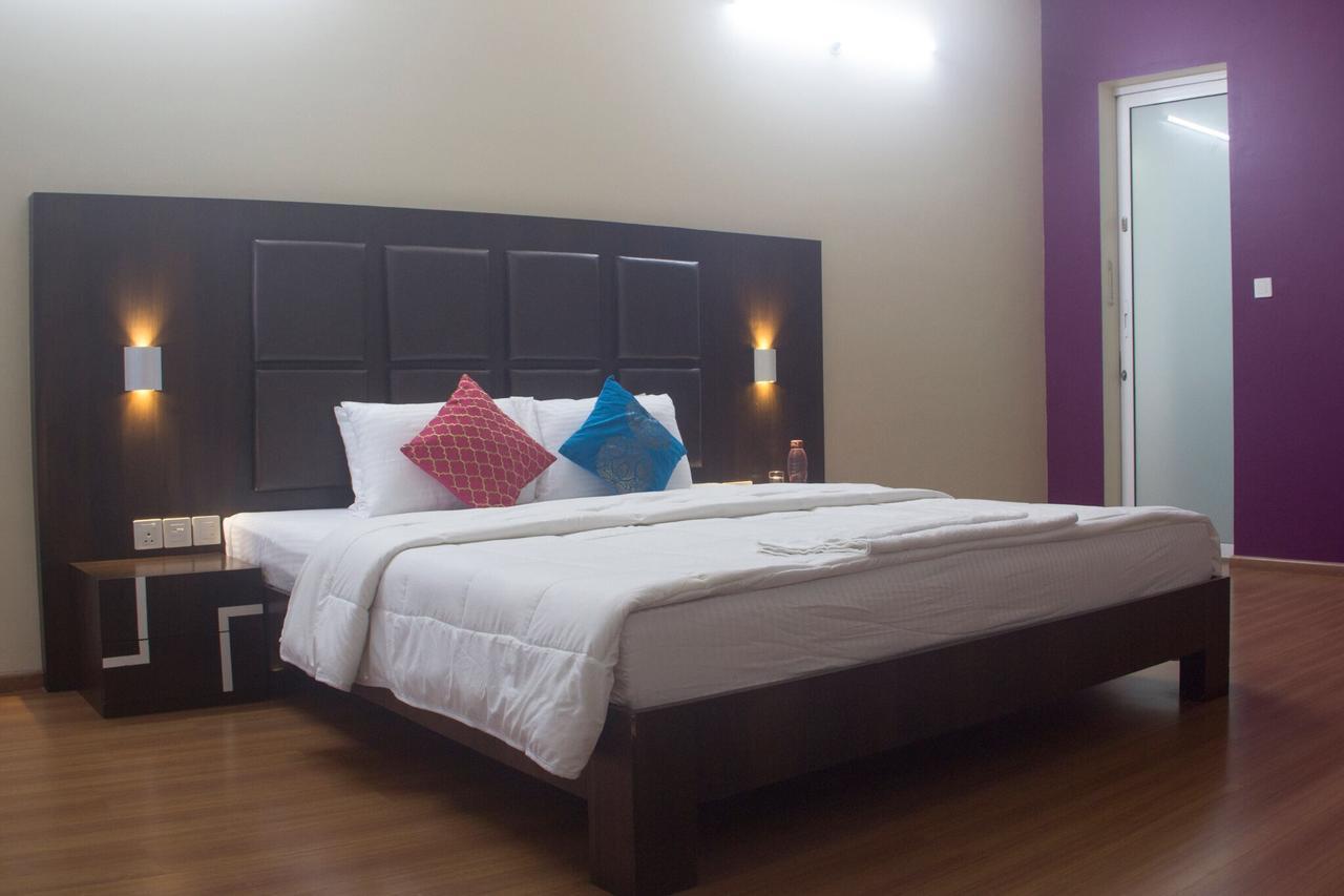 Amanora Park Town Bed & Breakfast Pune Luaran gambar