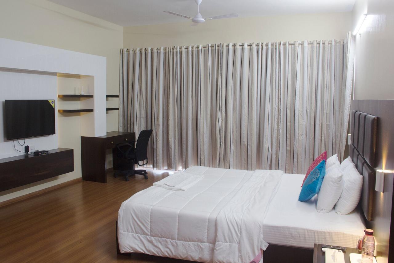 Amanora Park Town Bed & Breakfast Pune Luaran gambar